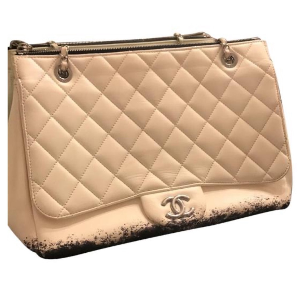 Authentic CHANEL purse